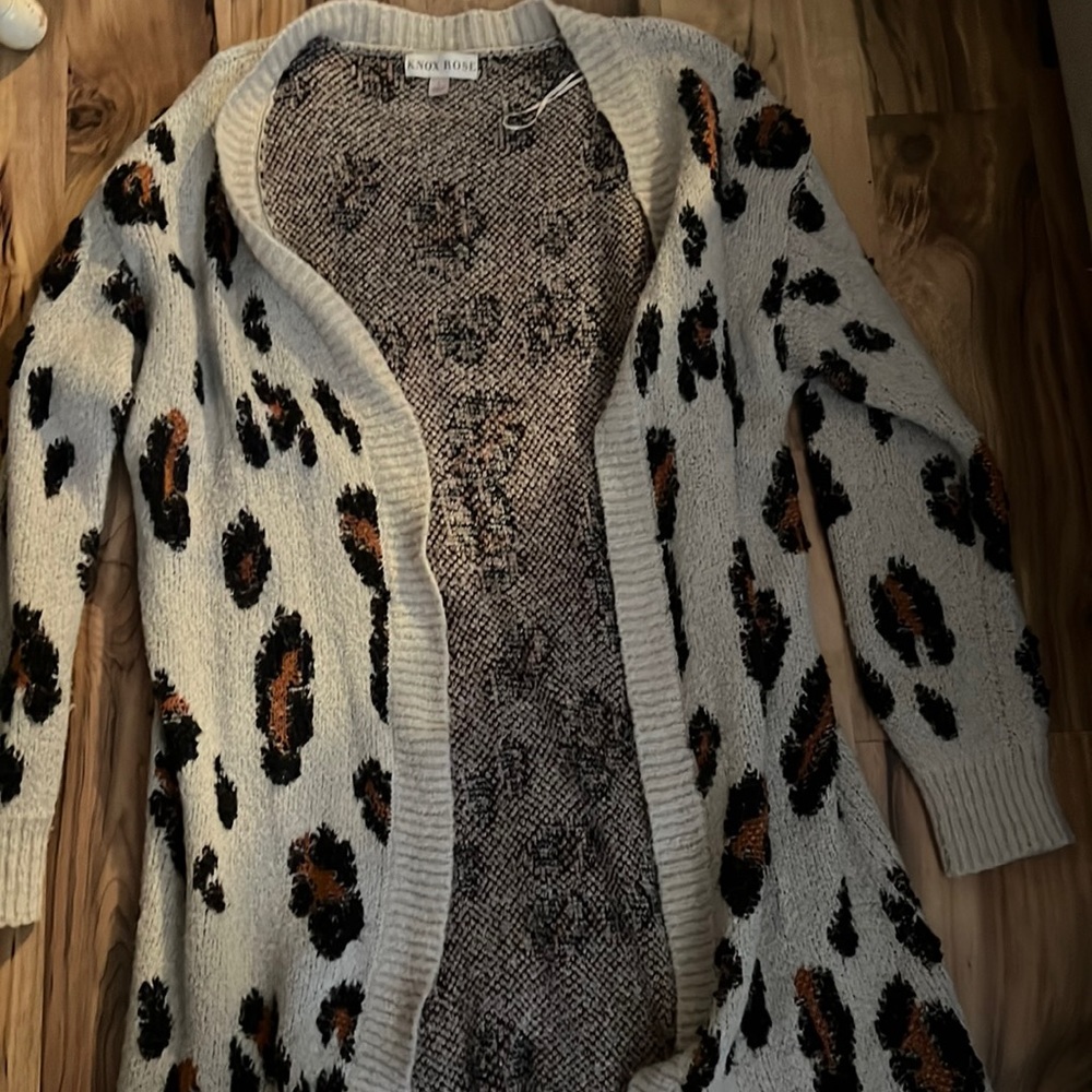 Large Knox Rose Cardigan